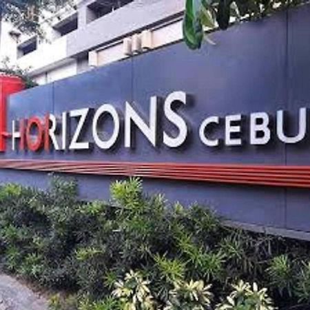 Apartmán Horizon 101 A1 Shortwalk Robinson Mall Mango Square Bars Free Pool Cebu Exteriér fotografie