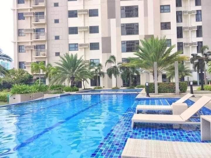 Apartmán Horizon 101 A1 Shortwalk Robinson Mall Mango Square Bars Free Pool Cebu Exteriér fotografie